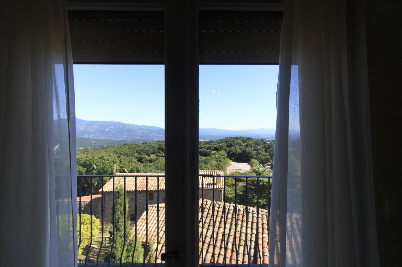 Ca La Conxita Hostal & Restaurante Hotel La Vajol ภายนอก รูปภาพ
